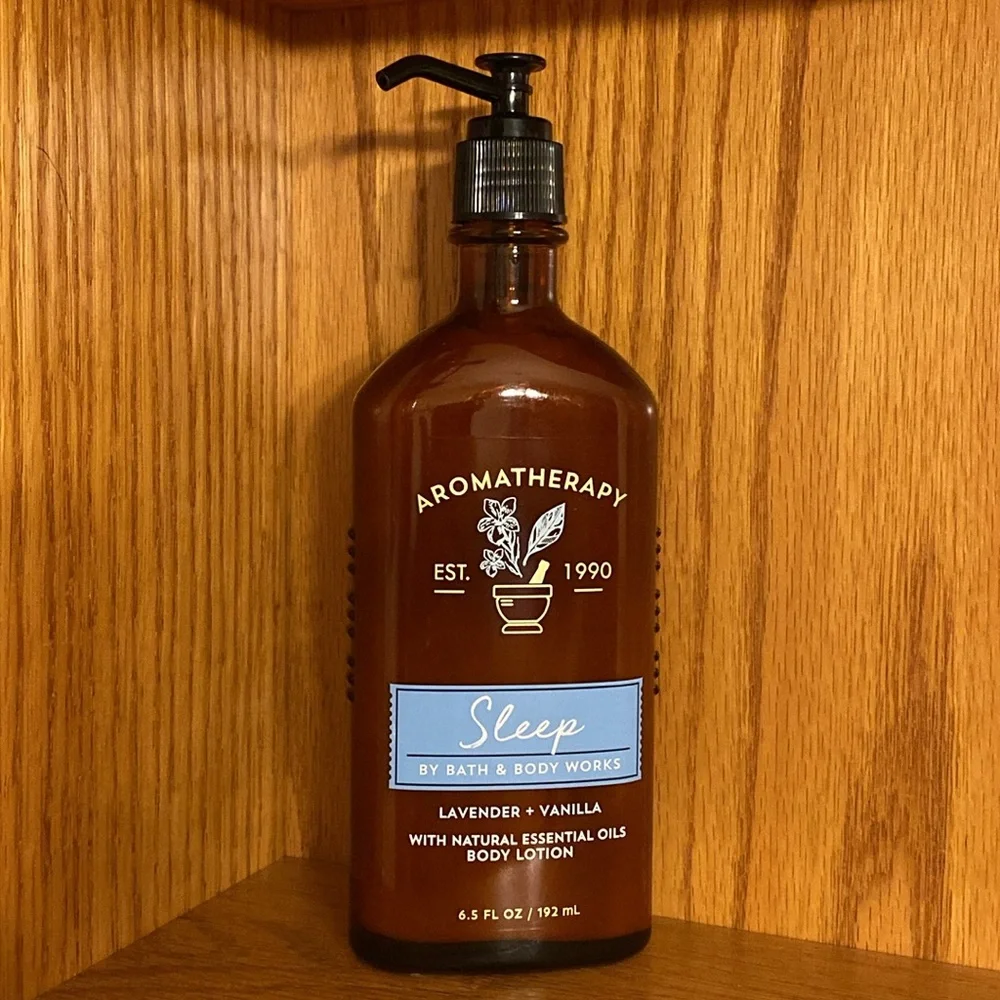 Bath & Body Works LAVENDER VANILLA SLEEP Aromatherapy Body Lotion NWT